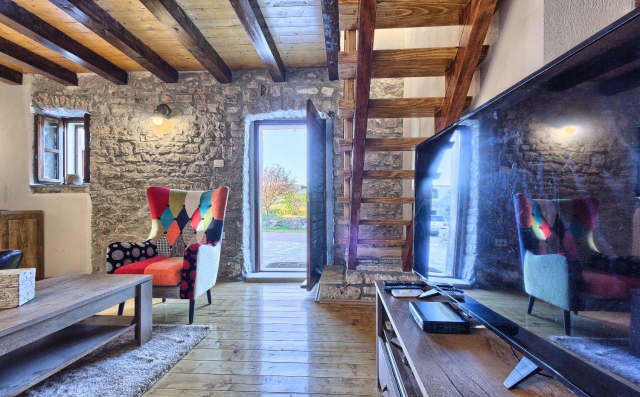 Dalmatia Stone House - Heated Pool Guest House Biorine Eksteriør bilde
