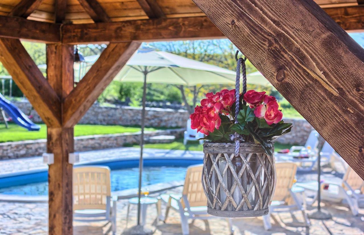 Dalmatia Stone House - Heated Pool Guest House Biorine Eksteriør bilde