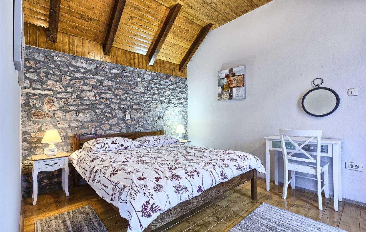 Dalmatia Stone House - Heated Pool Guest House Biorine Eksteriør bilde