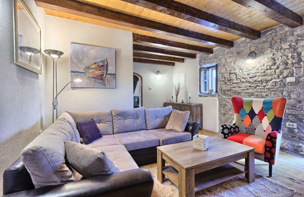 Dalmatia Stone House - Heated Pool Guest House Biorine Eksteriør bilde