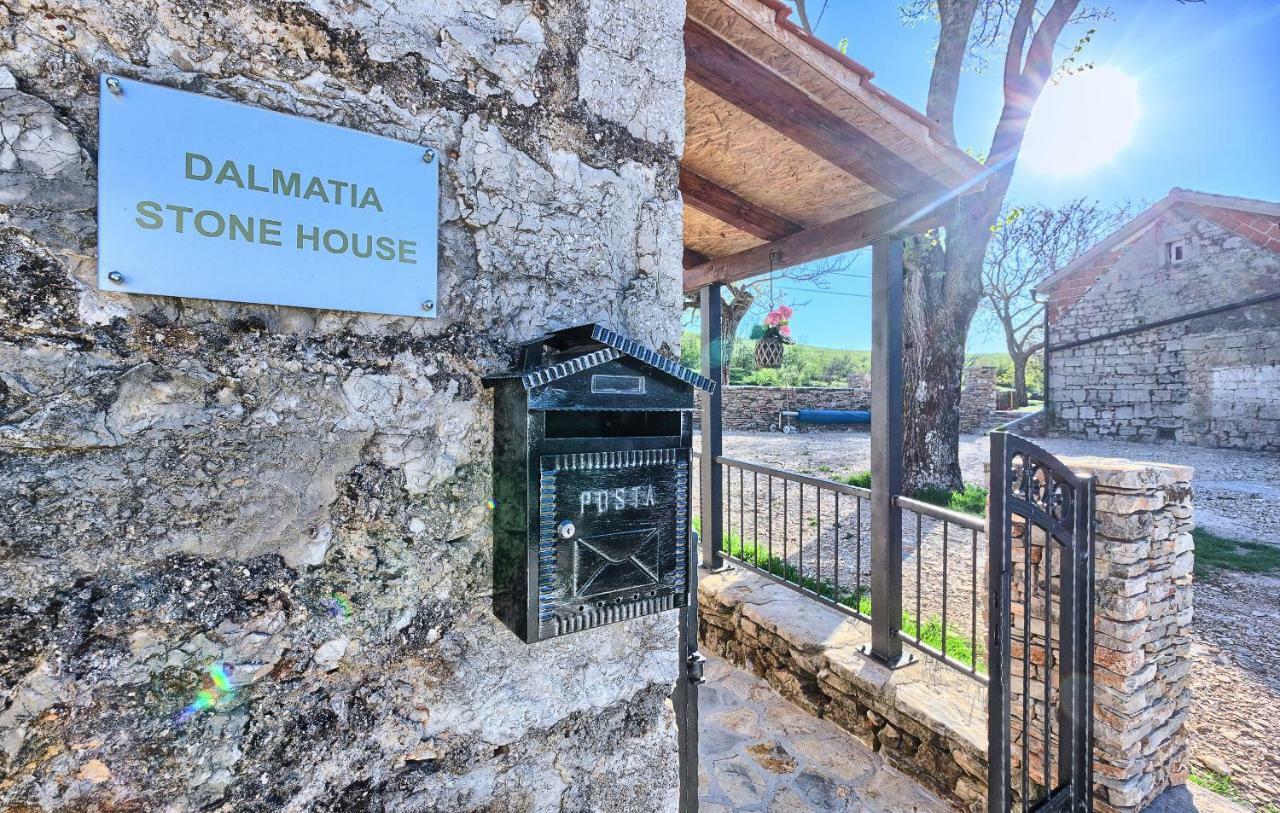 Dalmatia Stone House - Heated Pool Guest House Biorine Eksteriør bilde