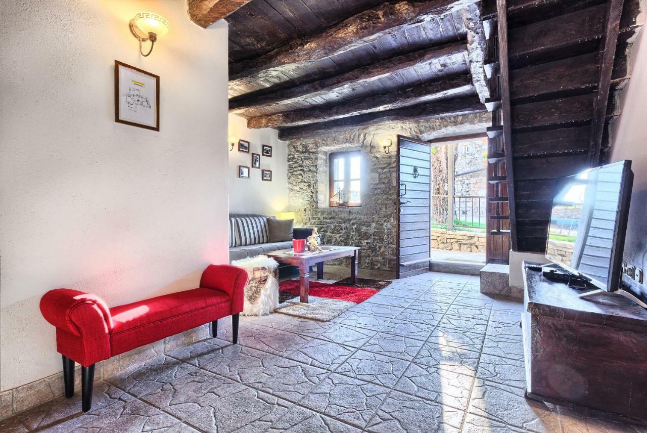 Dalmatia Stone House - Heated Pool Guest House Biorine Eksteriør bilde